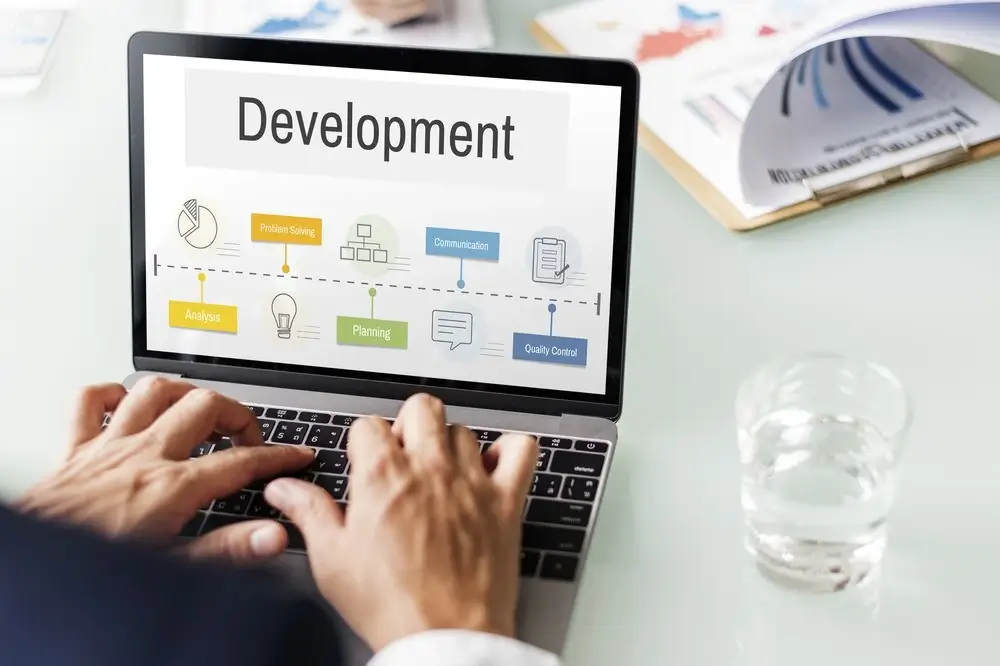 Focused on business growth through web development strategies.